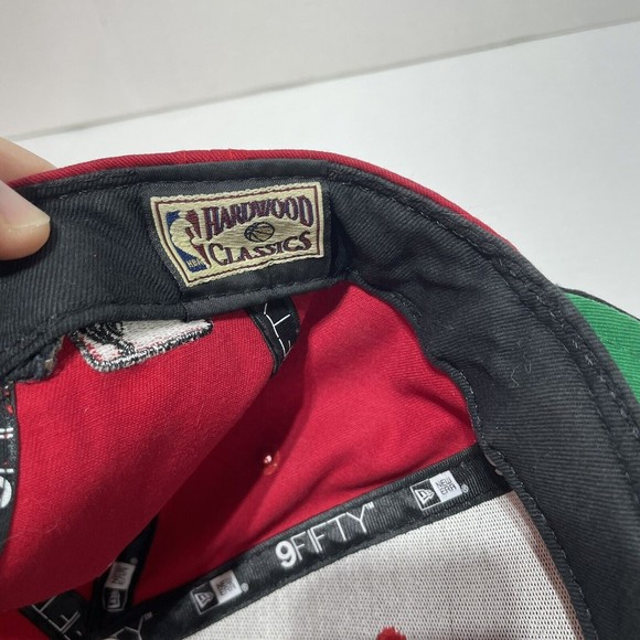 Miami Heat New Era 9FIFTY Hardwood Classics Snapback Red NBA Adjustable Hat cap - Picture 8 of 10